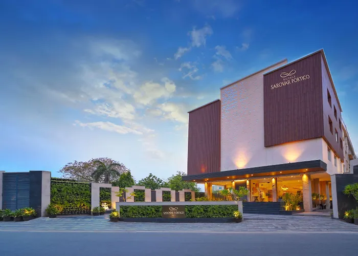 Royale Sarovar Portico Agra